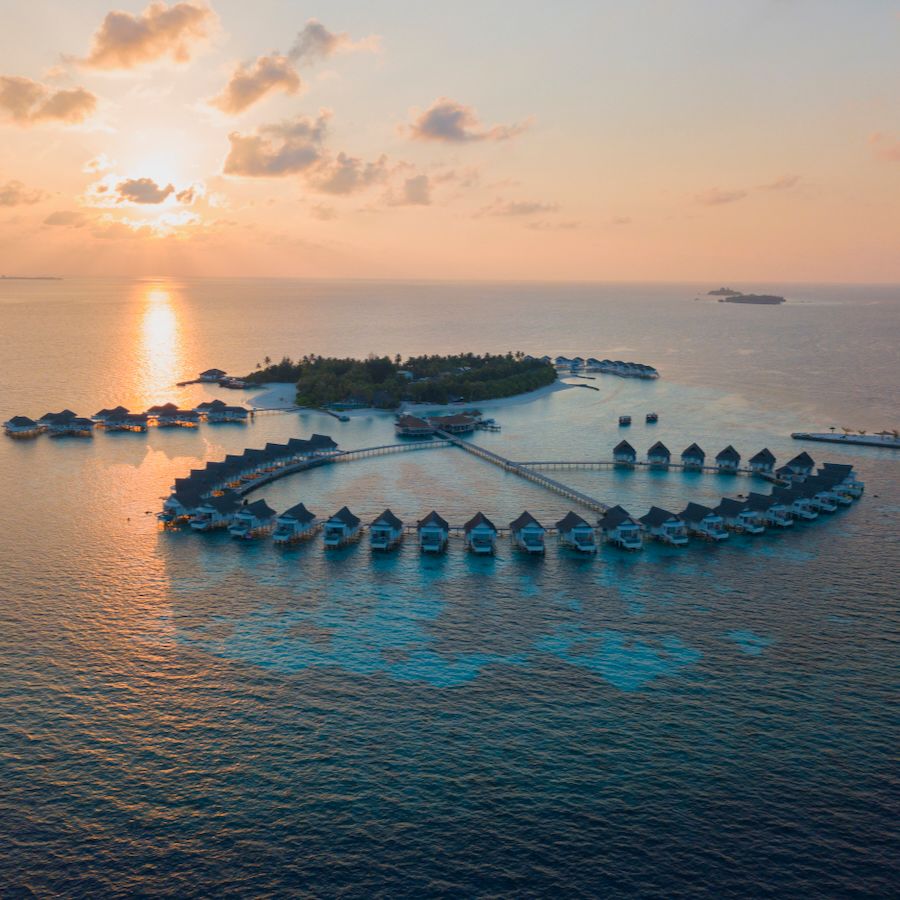 CENTARA GRAND ISLAND RESORT & SPA MALDIVES