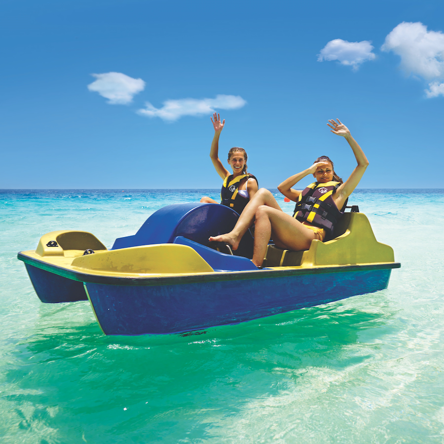 PEDALOS , KAYAK & STAND-UP PADDLE