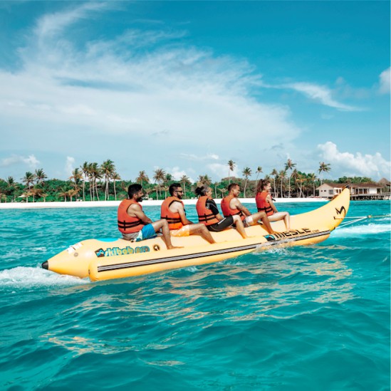 BANANA BOAT